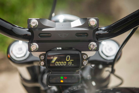 Bubba Gauge mount kit for Softail Street Bob 2018up and 2022 Low Rider ST
