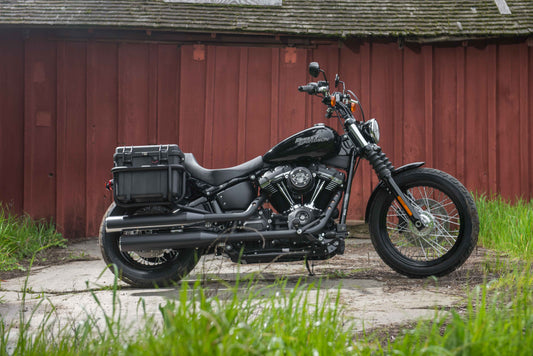 Big Al's Cycles Softail Street Bob saddlebag kit